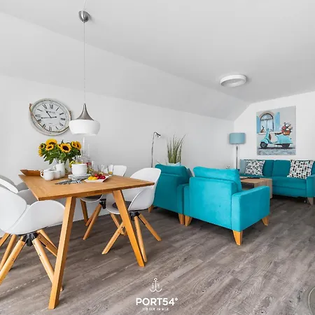 Apartment La *